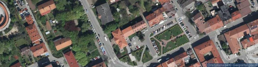 Zdjęcie satelitarne Plac Okulickiego-Niedźwiadka Leopolda, gen. pl.