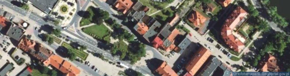Zdjęcie satelitarne Plac Piłsudskiego Józefa, marsz. pl.