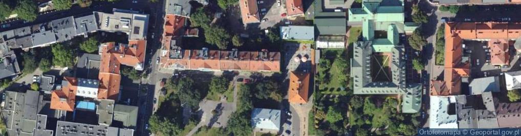 Zdjęcie satelitarne Plac Sikorskiego Władysława, gen. pl.
