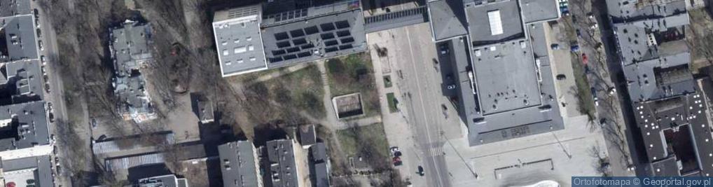 Zdjęcie satelitarne Plac Dąbrowskiego Henryka, gen. pl.