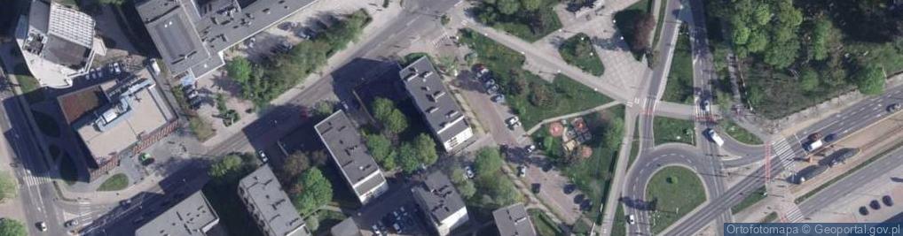 Zdjęcie satelitarne Plac Towarzystwa Miłośników Torunia pl.