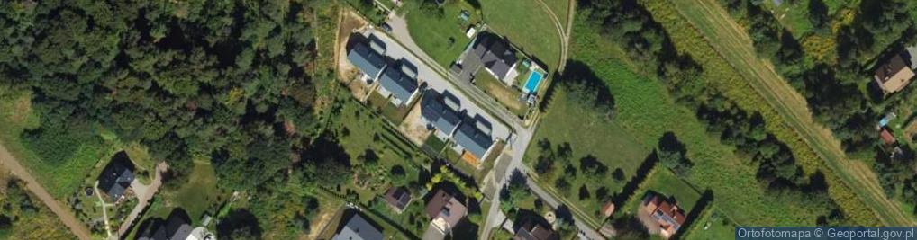 Zdjęcie satelitarne Pod Lasem ul.