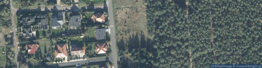Zdjęcie satelitarne Pod Lasem ul.
