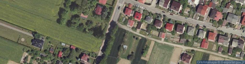 Zdjęcie satelitarne Powstańców Warszawy ul.