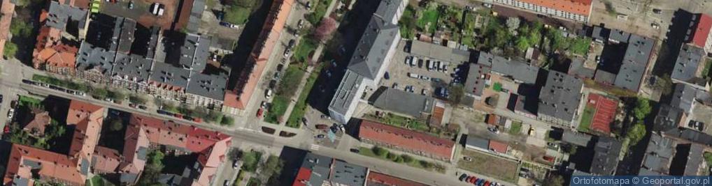 Zdjęcie satelitarne Powstańców Warszawskich ul.