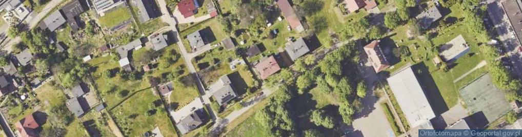 Zdjęcie satelitarne Powstańców ul.