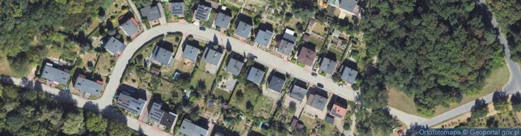 Zdjęcie satelitarne Pod Skarpą ul.