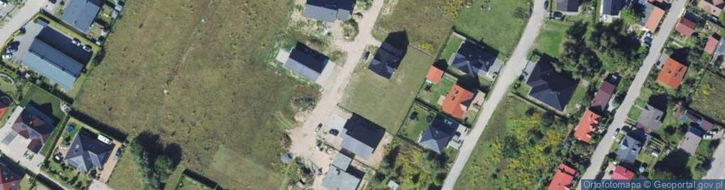Zdjęcie satelitarne Pomarańczowa ul.