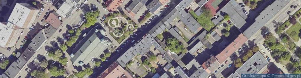 Zdjęcie satelitarne Powstańców ul.