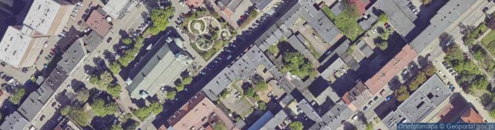 Zdjęcie satelitarne Powstańców ul.