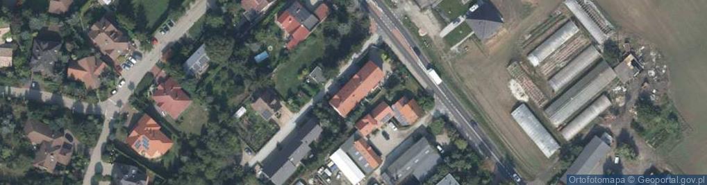 Zdjęcie satelitarne Pomarańczowa ul.
