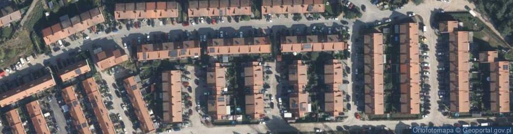 Zdjęcie satelitarne Pomarańczowa ul.