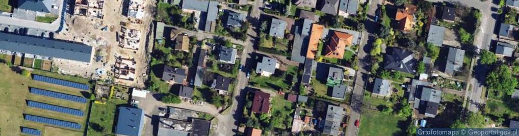 Zdjęcie satelitarne Powstańców ul.
