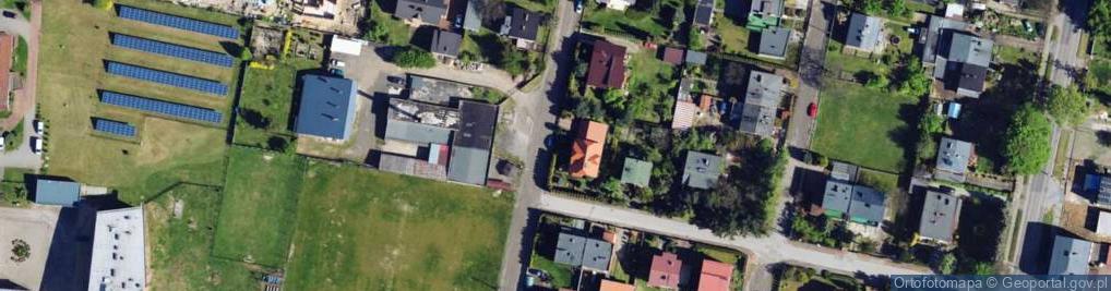 Zdjęcie satelitarne Powstańców ul.