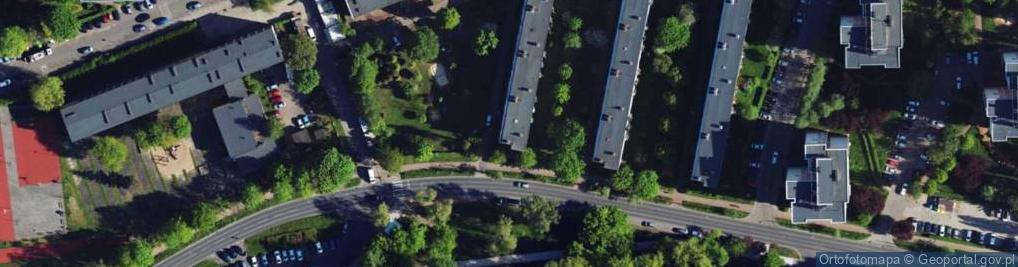 Zdjęcie satelitarne Polskiego Czerwonego Krzyża ul.