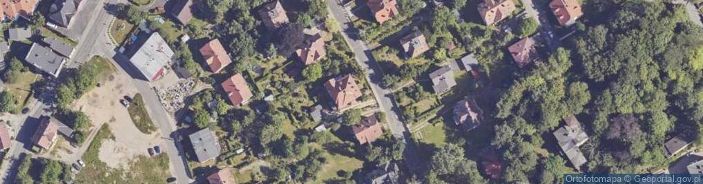 Zdjęcie satelitarne Polskiego Czerwonego Krzyża ul.