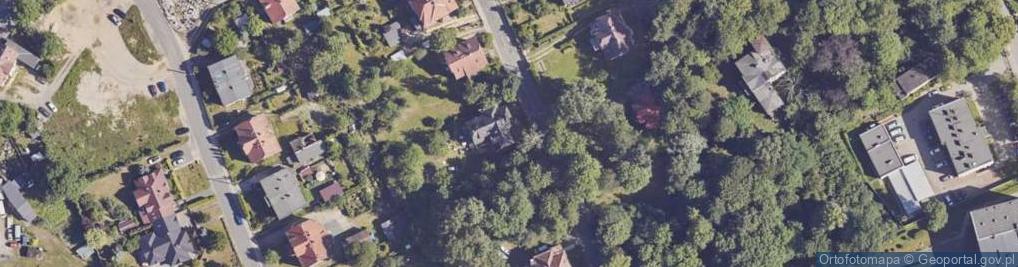 Zdjęcie satelitarne Polskiego Czerwonego Krzyża ul.