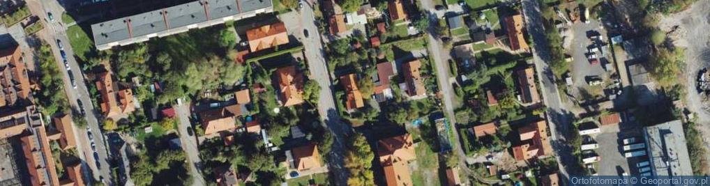 Zdjęcie satelitarne Pod Kasztanami ul.