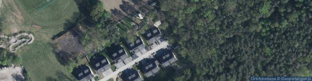 Zdjęcie satelitarne Pod Dębami ul.
