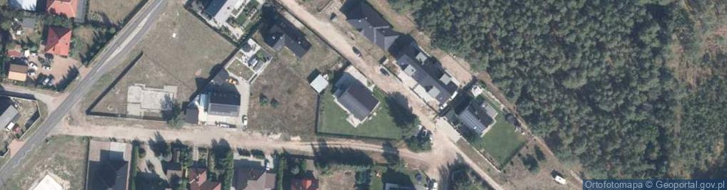 Zdjęcie satelitarne Pod Lasem ul.