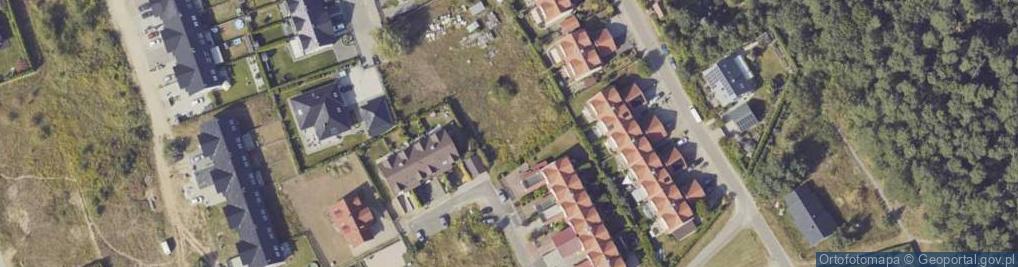 Zdjęcie satelitarne Pomarańczowa ul.