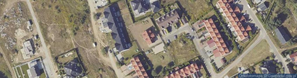 Zdjęcie satelitarne Pomarańczowa ul.