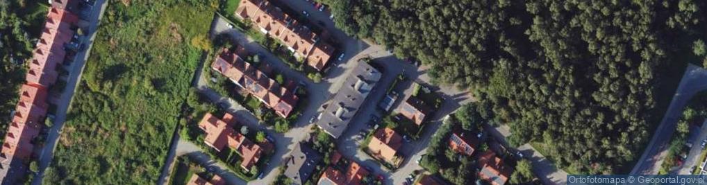 Zdjęcie satelitarne Pod Dębami ul.