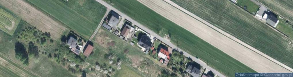 Zdjęcie satelitarne Powstańców ul.