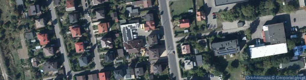 Zdjęcie satelitarne Powstańców Warszawy ul.