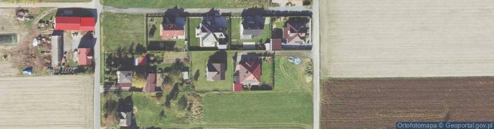 Zdjęcie satelitarne Pomarańczowa ul.