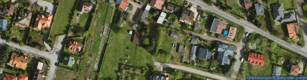 Zdjęcie satelitarne Polskiego Czerwonego Krzyża ul.