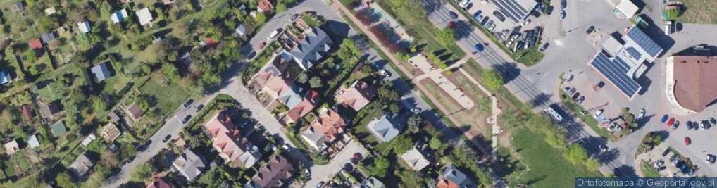 Zdjęcie satelitarne Polskiego Czerwonego Krzyża ul.