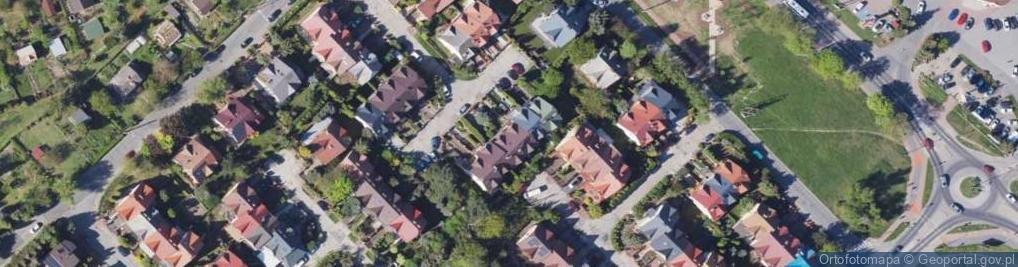 Zdjęcie satelitarne Polskiego Czerwonego Krzyża ul.