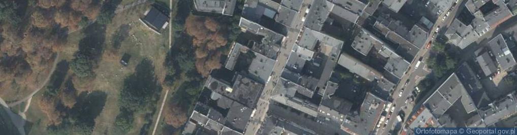 Zdjęcie satelitarne Półwiejska ul.