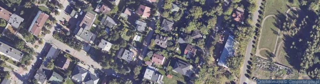 Zdjęcie satelitarne Polskiego Czerwonego Krzyża ul.