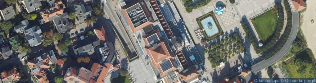 Zdjęcie satelitarne Powstańców Warszawy ul.