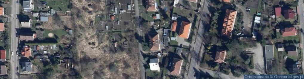 Zdjęcie satelitarne Polskiego Czerwonego Krzyża ul.