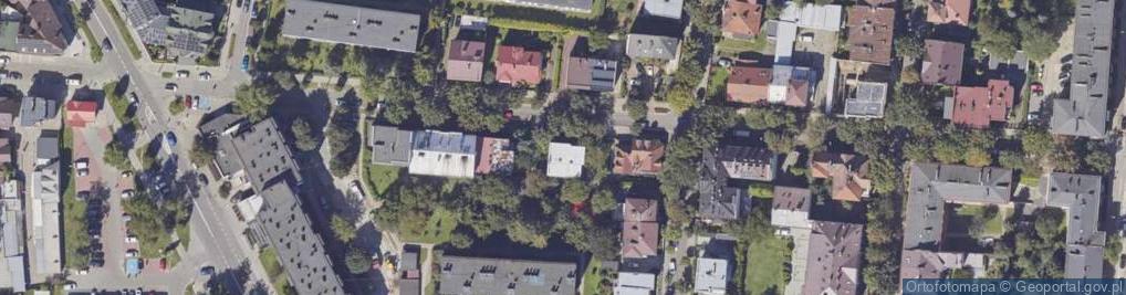 Zdjęcie satelitarne Polskiego Czerwonego Krzyża ul.