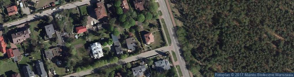 Zdjęcie satelitarne Pomarańczowa ul.