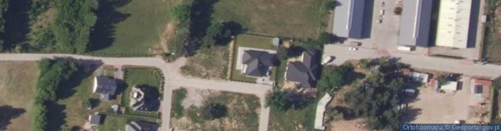 Zdjęcie satelitarne Pod Dębami ul.