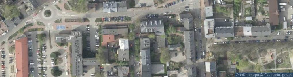 Zdjęcie satelitarne Powstańców ul.