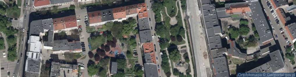 Zdjęcie satelitarne Pomorska ul.
