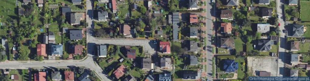 Zdjęcie satelitarne Przyjaciół ul.