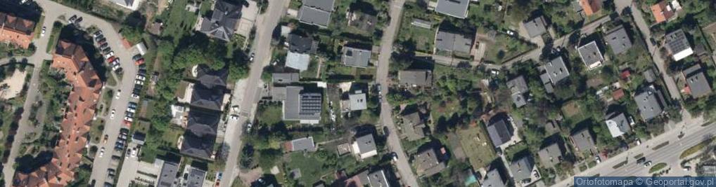 Zdjęcie satelitarne Radarowa ul.