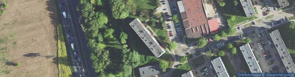 Zdjęcie satelitarne Rewolucjonistów ul.
