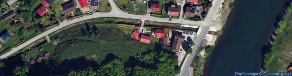 Zdjęcie satelitarne Roztoki ul.