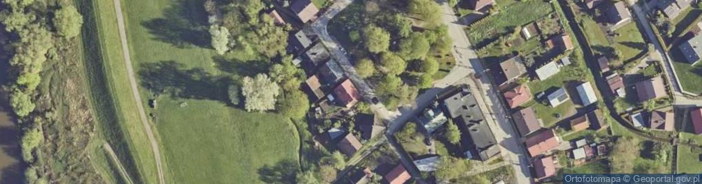 Zdjęcie satelitarne Rynek Rzochowski ul.
