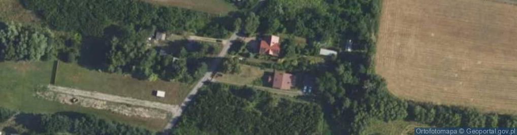 Zdjęcie satelitarne Saturna ul.