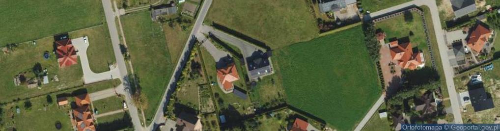 Zdjęcie satelitarne Saturna ul.