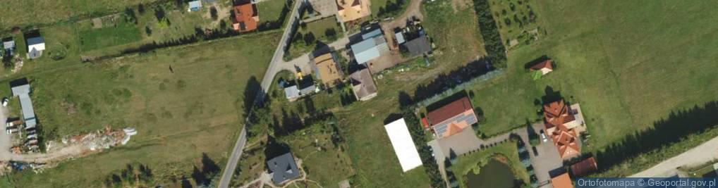 Zdjęcie satelitarne Saturna ul.